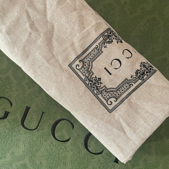 NWT GUCCI MEDIUM TOTE BAG WITH INTERLOCKING G - Picture 7 of 7